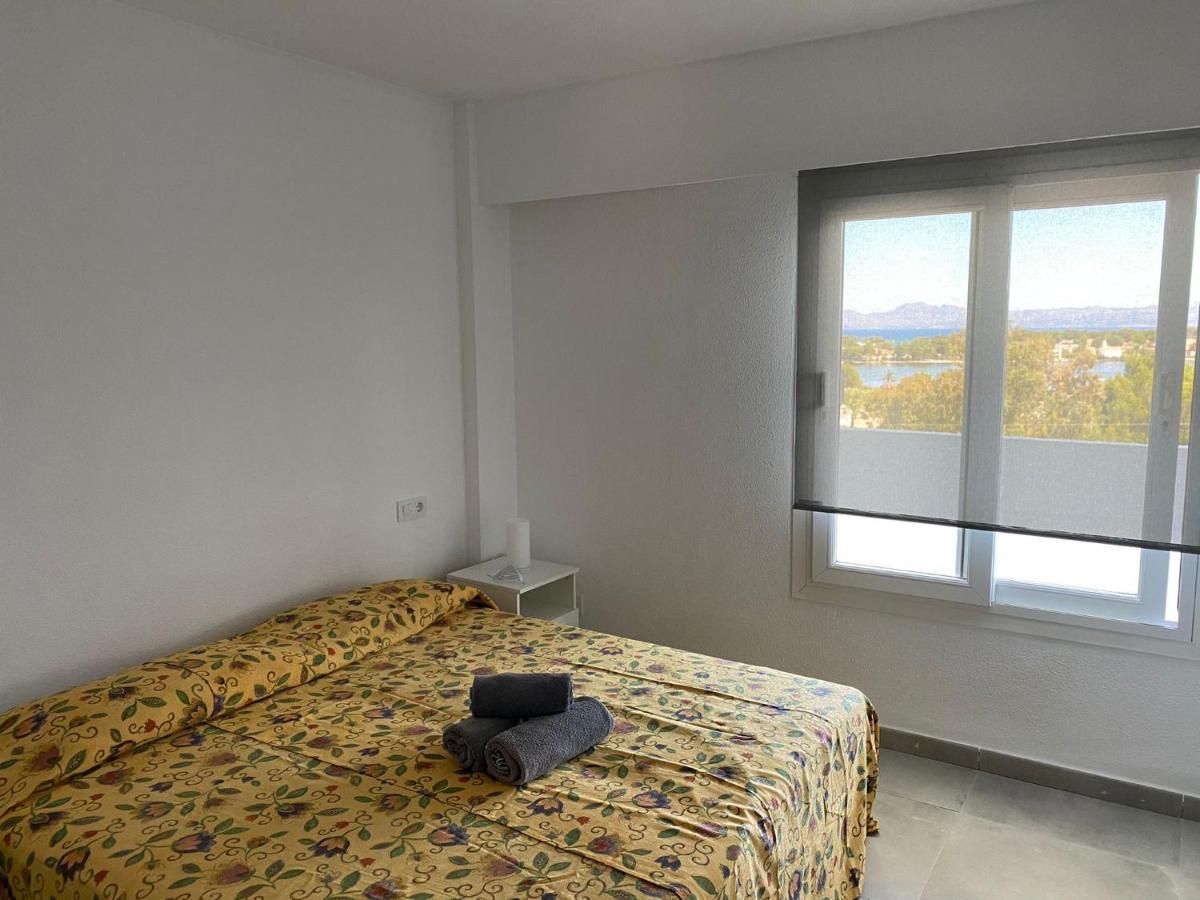 Bright With Views In The Siesta Building In Puerto Alcúdia